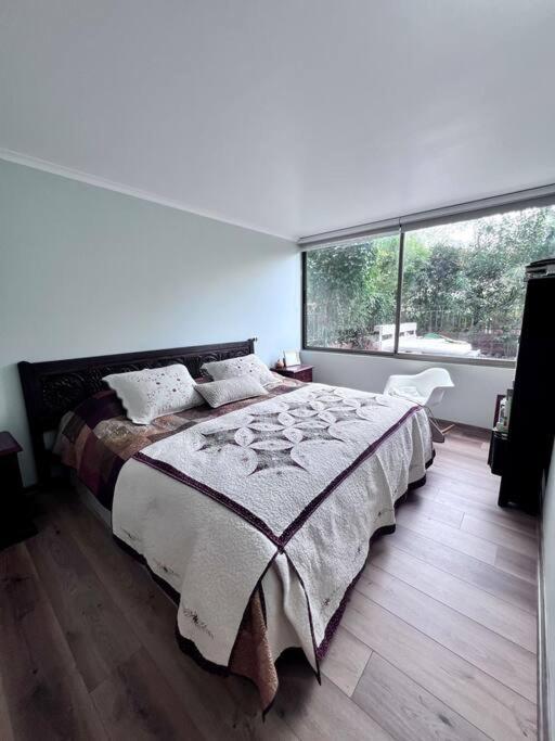 Apartamento Espacioso Y Comodo En Las Condes Santiago