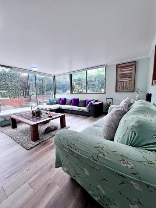 Apartamento Espacioso Y Comodo En Las Condes Santiago