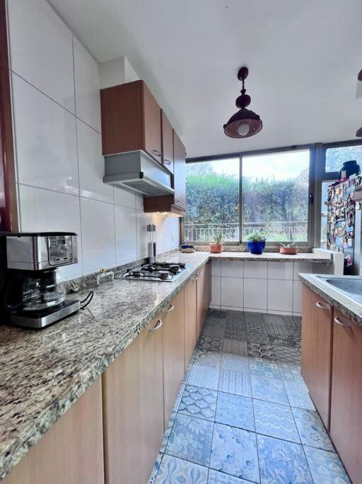 Apartamento Espacioso Y Comodo En Las Condes Santiago de Chile