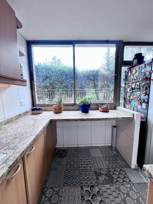Espacioso Y Comodo En Las Condes Apartamento Santiago