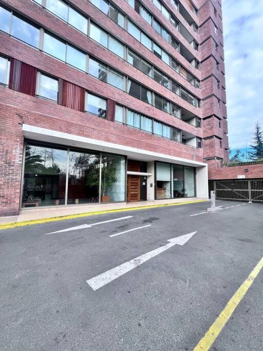Espacioso Y Comodo En Las Condes Santiago
